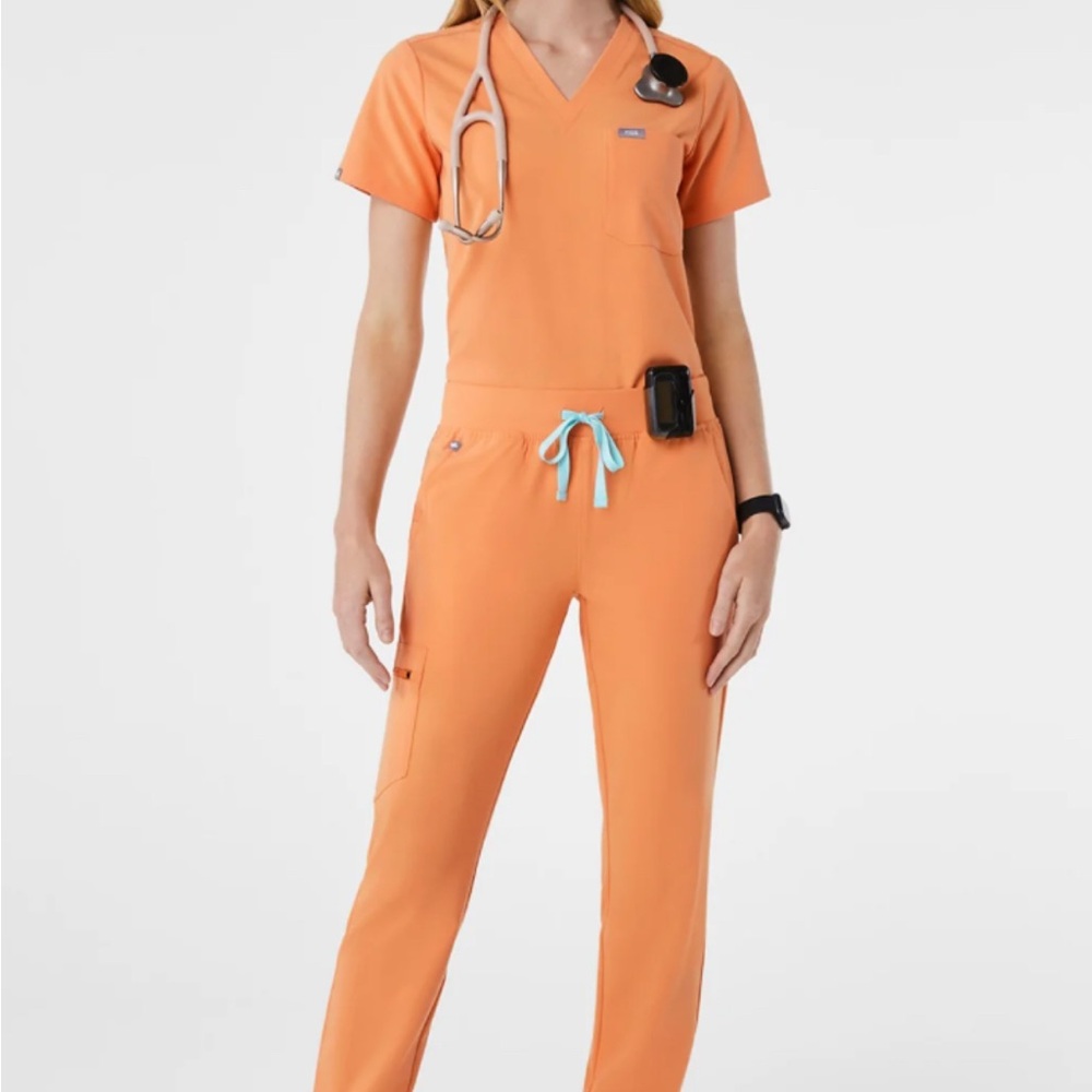 Figs Shaka orange small top, s/t bottom